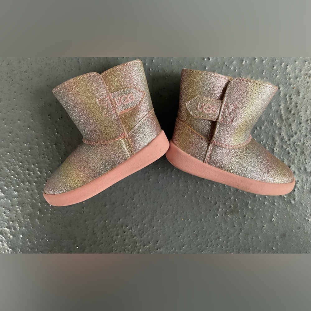 UGG Keelan Glitter Boot- Metallic Rainbow